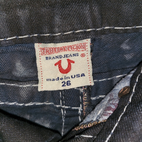 One of a kind True Religion jeans - Picture 6 of 6